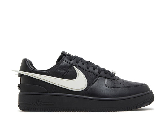 Air Force 1 Low Ambush Black