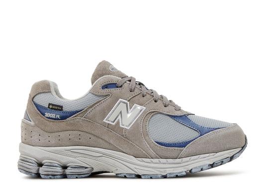 New Balance 2002R Gore-Tex Light Grey