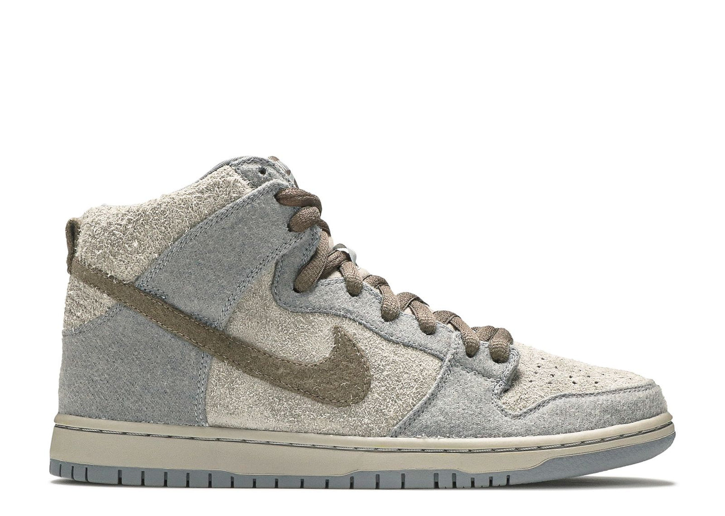 Nike SB Dunk High Tauntaun