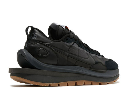 Nike Vaporwaffle Sacai Black Gum